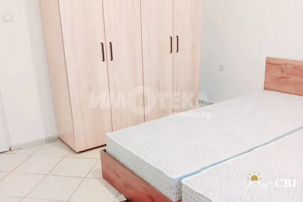 Apartment, 3-room, 74 m², in Varna. Photo 5 of 7. Varna, Black Sea, Bulgaria. Cheap Beach Holiday.