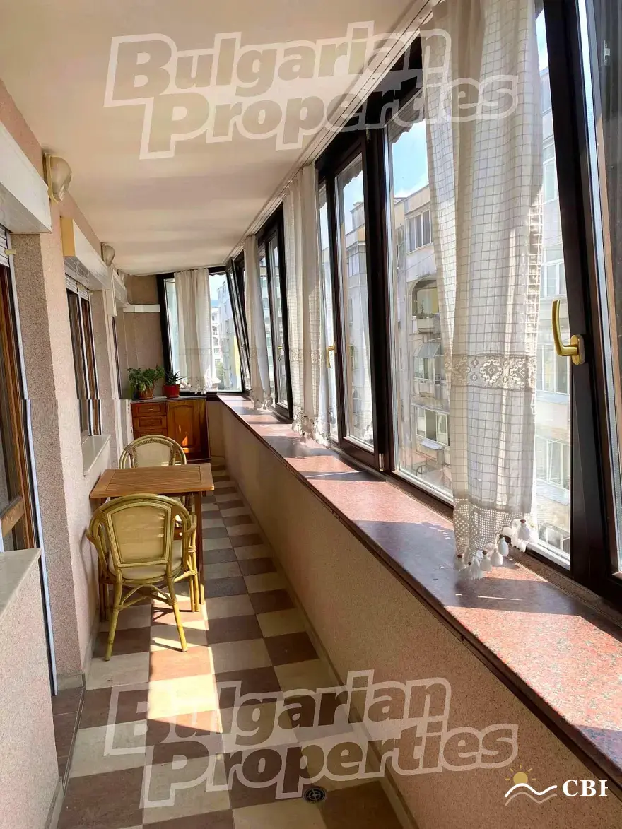 Apartment, 4-room, 135 m², in Varna. Photo 4 of 16. Varna, Black Sea, Bulgaria. Cheap Beach Holiday.