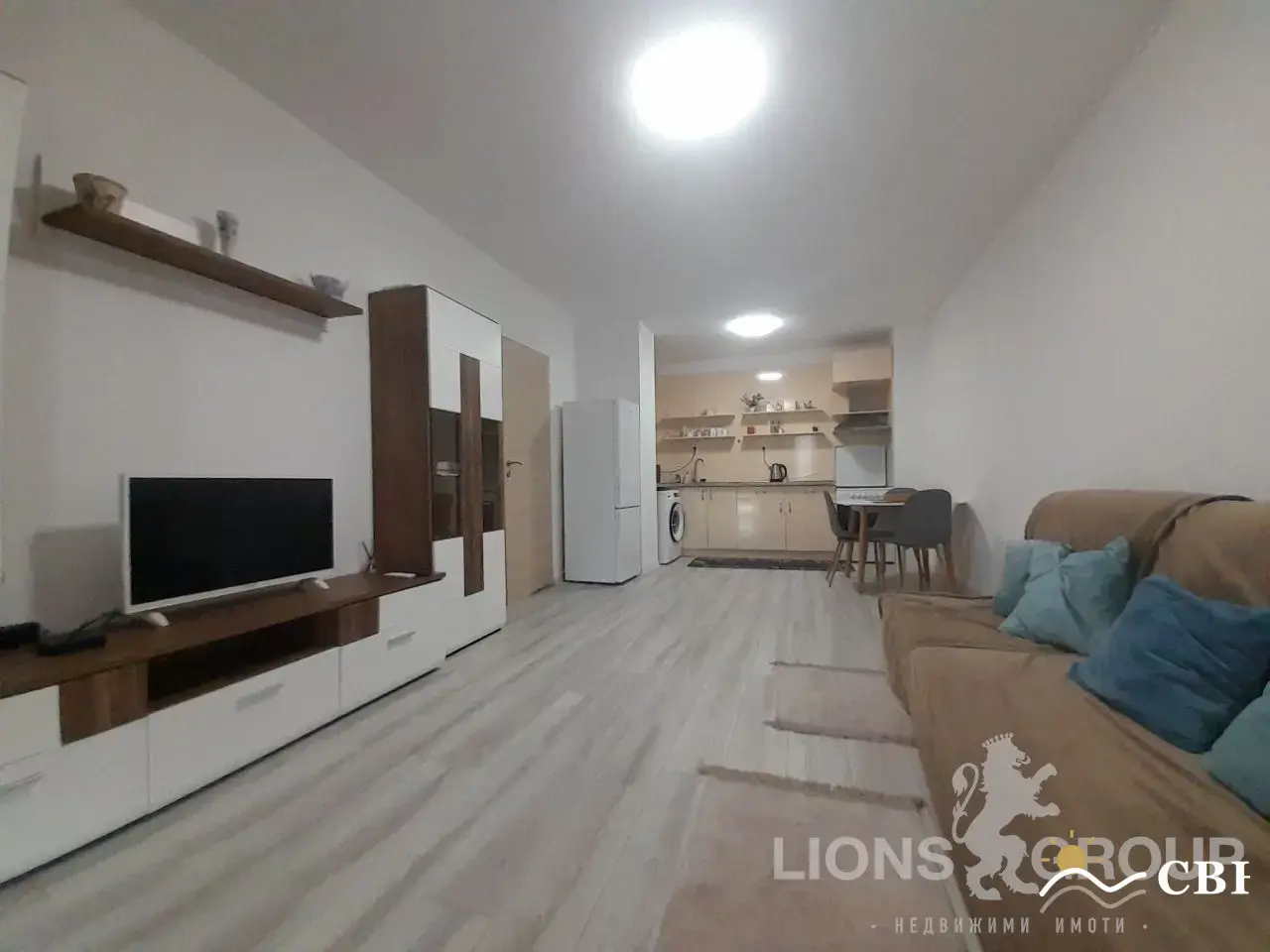 Apartment, 2-room, 70 m², in Varna. Photo 3 of 13. Varna, Black Sea, Bulgaria. Cheap Beach Holiday.