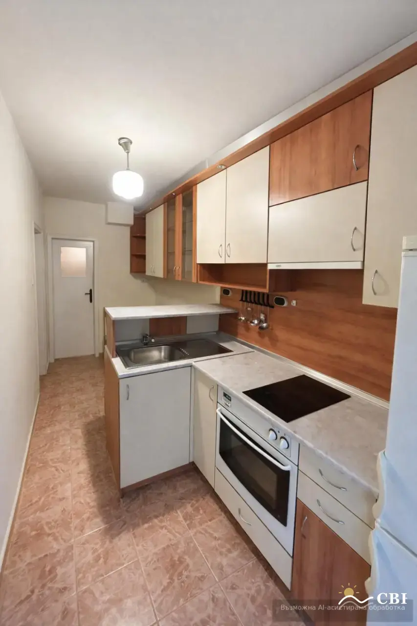 Apartment, 3-room, 100 m², in Varna. Photo 3 of 10. Varna, Black Sea, Bulgaria. Cheap Beach Holiday.