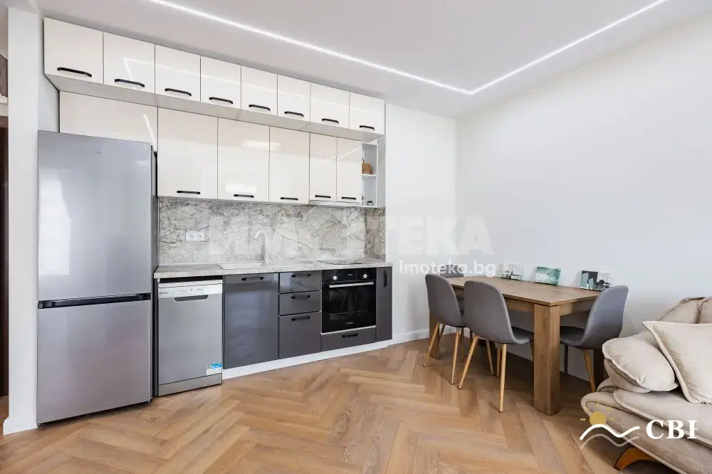 Apartment, 2-room, 60 m², in Varna. Photo 8 of 16. Varna, Black Sea, Bulgaria. Cheap Beach Holiday.