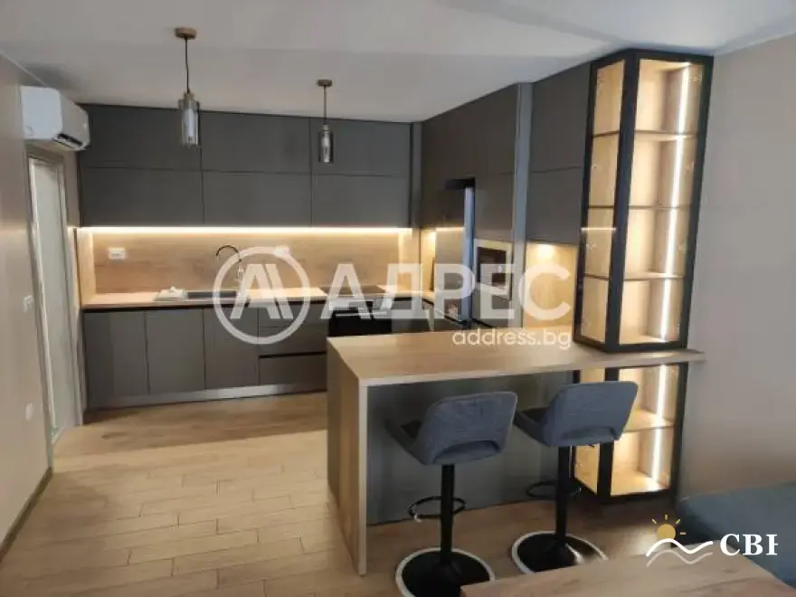 Apartment, 3-room, 91 m², in Varna. Photo 2 of 14. Varna, Black Sea, Bulgaria. Cheap Beach Holiday.