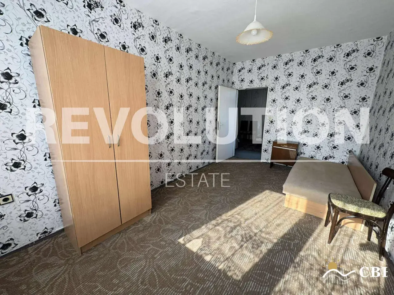 Apartment, 2-room, 70 m², in Varna. Photo 2 of 7. Varna, Black Sea, Bulgaria. Cheap Beach Holiday.