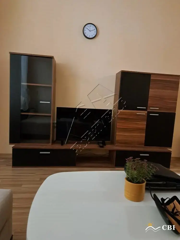 Apartment, 2-room, 63 m², in Burgas. Photo 4 of 7. Burgas, Black Sea, Bulgaria. Cheap Beach Holiday.