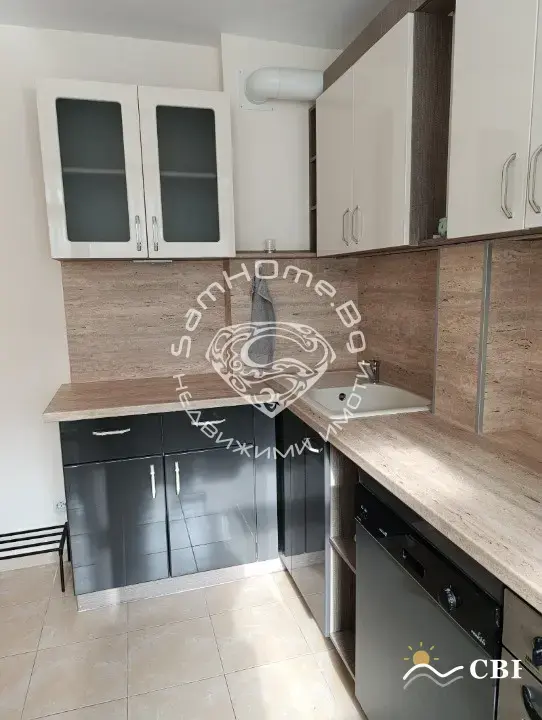Apartment, 1-room, 80 m², in Varna. Photo 3 of 9. Varna, Black Sea, Bulgaria. Cheap Beach Holiday.