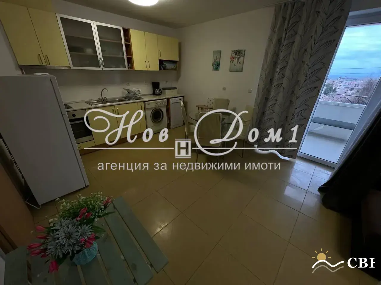Apartment, 1-room, 65 m², in St. St. Konstantin and Elena. Photo 8 of 11. St. St. Konstantin and Elena, Black Sea, Bulgaria. Cheap Beach Holiday.