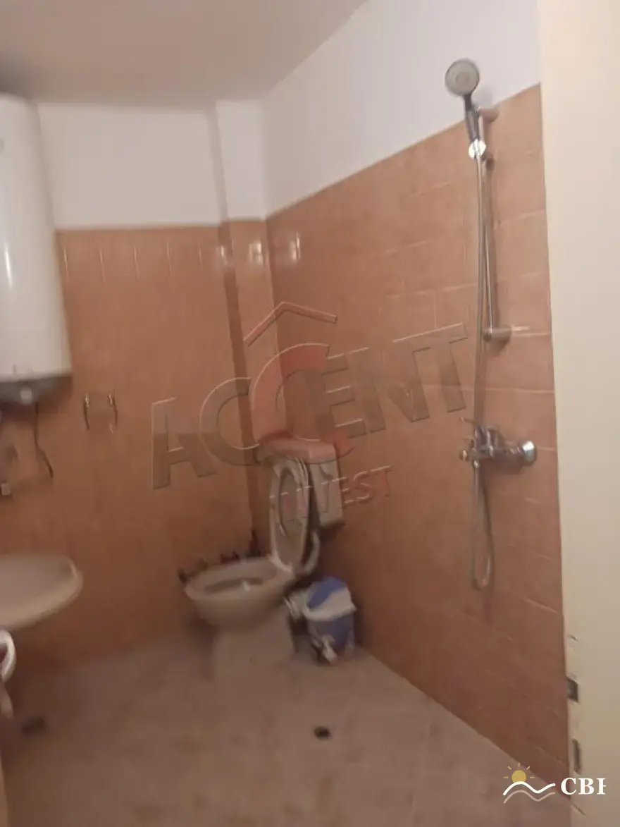 Apartment, 3-room, 80 m², in Varna. Photo 3 of 16. Varna, Black Sea, Bulgaria. Cheap Beach Holiday.