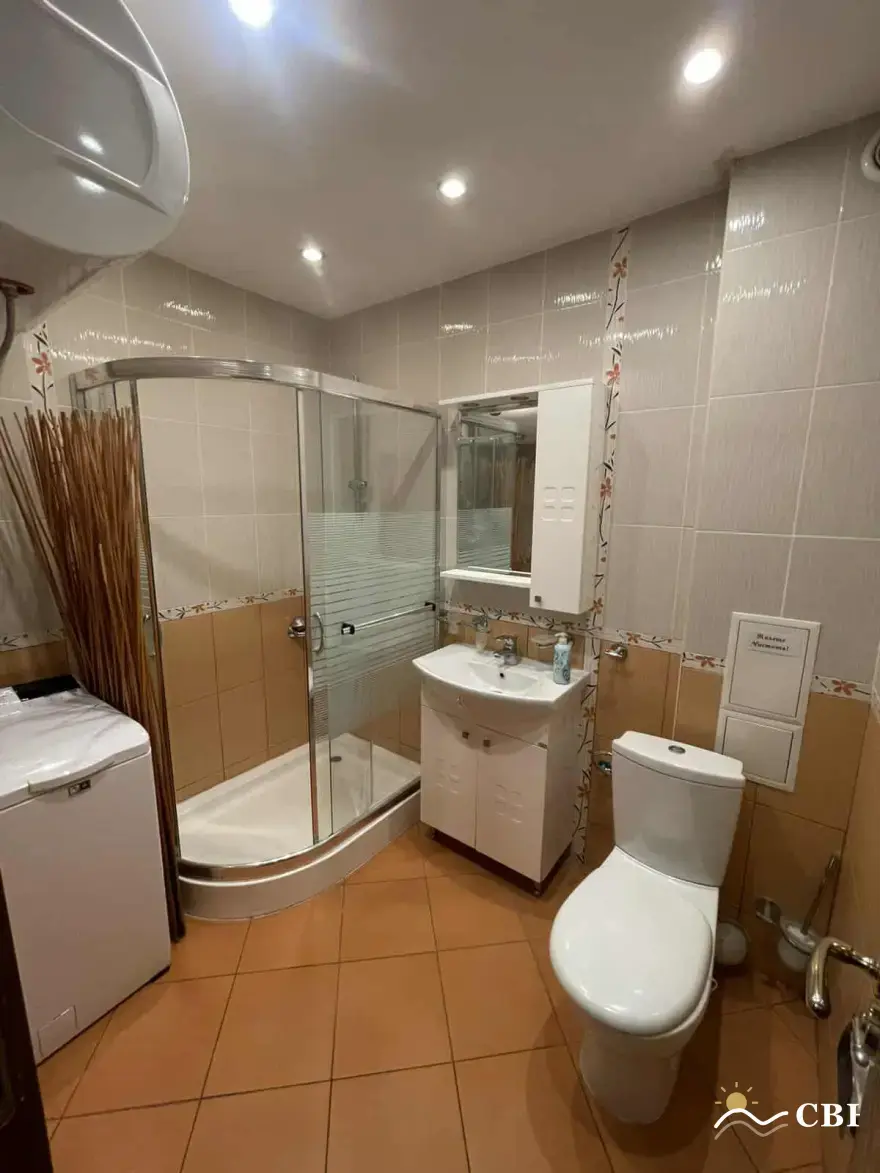 Apartment, 3-room, 125 m², in Varna. Photo 7 of 8. Varna, Black Sea, Bulgaria. Cheap Beach Holiday.