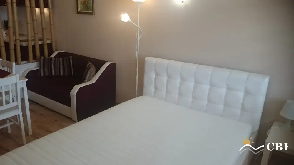 Apartment, 1-room, 40 m², in Chernomorets. Photo 5 of 16. Chernomorets, Black Sea, Bulgaria. Cheap Beach Holiday.