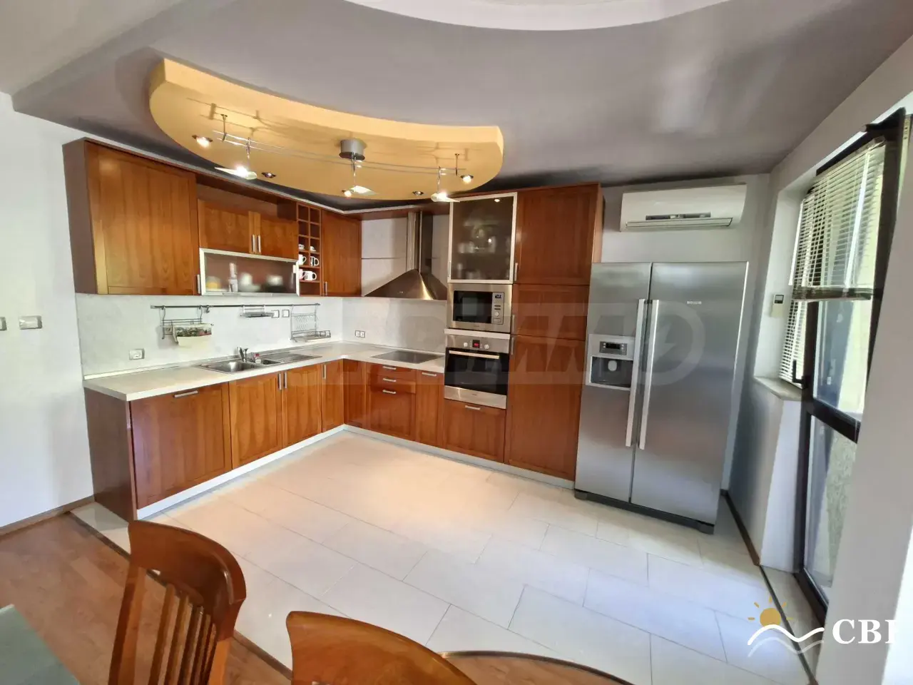 Apartment, 4-room, 115 m², in Varna. Photo 2 of 16. Varna, Black Sea, Bulgaria. Cheap Beach Holiday.