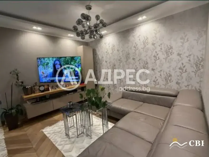 Apartment, 3-room, 116 m², in Varna. Photo 3 of 16. Varna, Black Sea, Bulgaria. Cheap Beach Holiday.