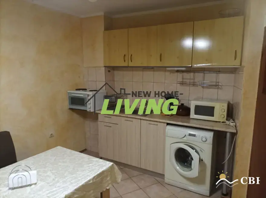 Apartment, 2-room, 55 m², in Burgas. Photo 1 of 3. Burgas, Black Sea, Bulgaria. Cheap Beach Holiday.