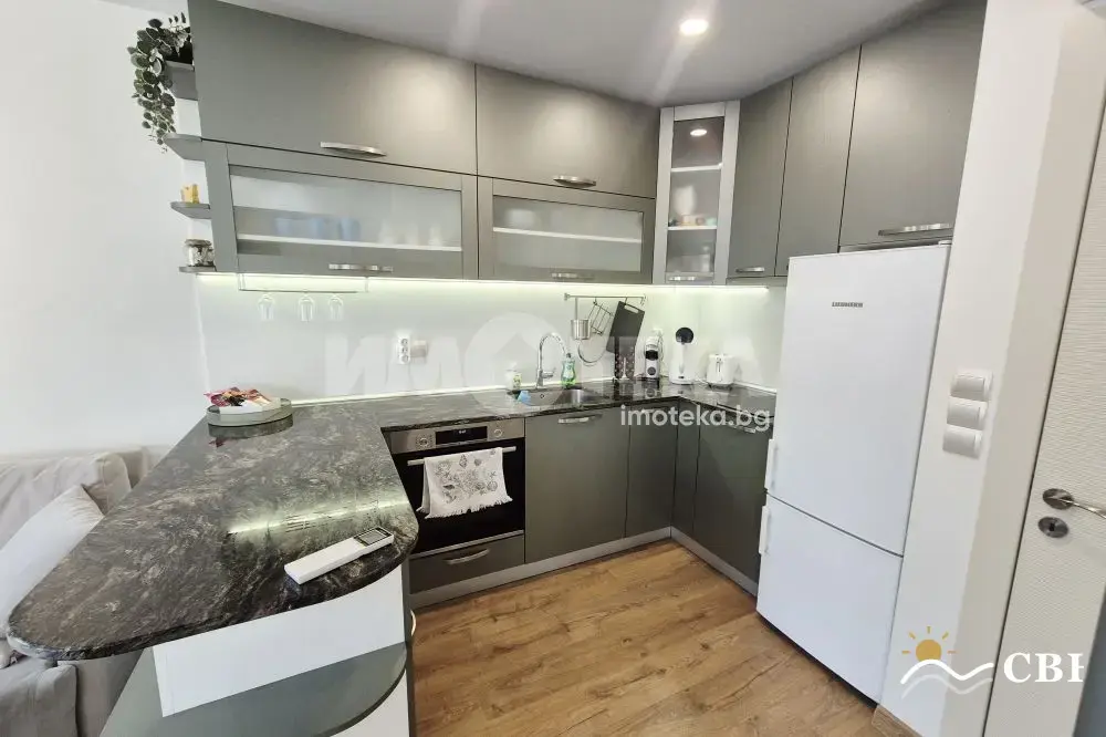 Apartment, 3-room, 80 m², in Varna. Photo 2 of 13. Varna, Black Sea, Bulgaria. Cheap Beach Holiday.