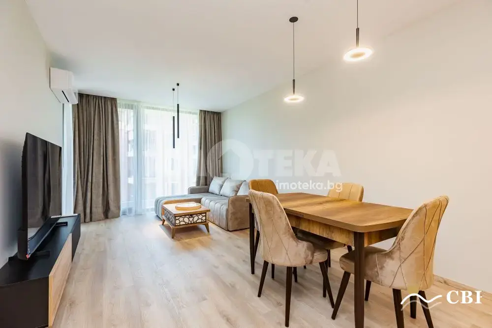Apartment, 2-room, 70 m², in Varna. Photo 1 of 16. Varna, Black Sea, Bulgaria. Cheap Beach Holiday.