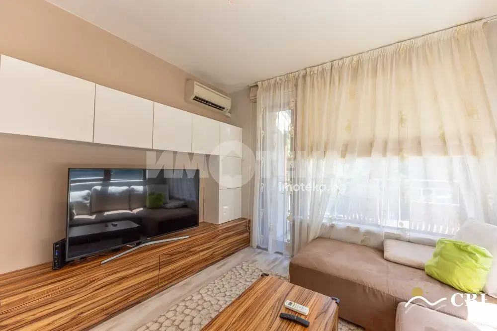 Apartment, 3-room, 90 m², in Varna. Photo 5 of 16. Varna, Black Sea, Bulgaria. Cheap Beach Holiday.