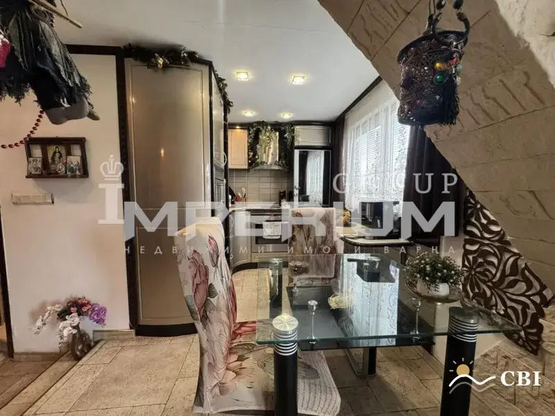 Apartment, 1-room, 24133 m², in Varna. Photo 4 of 13. Varna, Black Sea, Bulgaria. Cheap Beach Holiday.