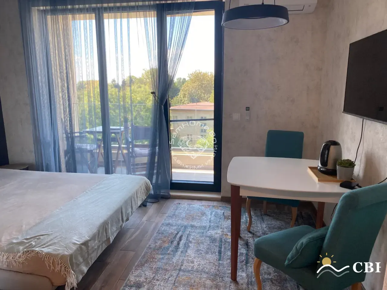 Apartment, 1-room, 35 m², in St. St. Konstantin and Elena. Photo 2 of 8. St. St. Konstantin and Elena, Black Sea, Bulgaria. Cheap Beach Holiday.