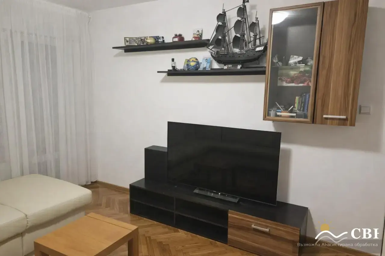 Apartment, 4-room, 80 m², in Varna. Photo 3 of 8. Varna, Black Sea, Bulgaria. Cheap Beach Holiday.