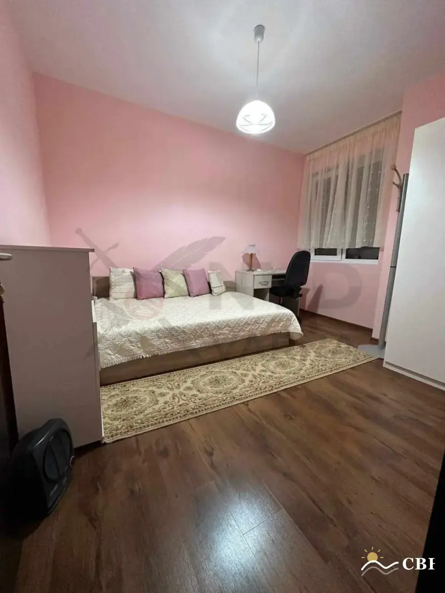 Apartment, 3-room, 68 m², in Varna. Photo 5 of 8. Varna, Black Sea, Bulgaria. Cheap Beach Holiday.