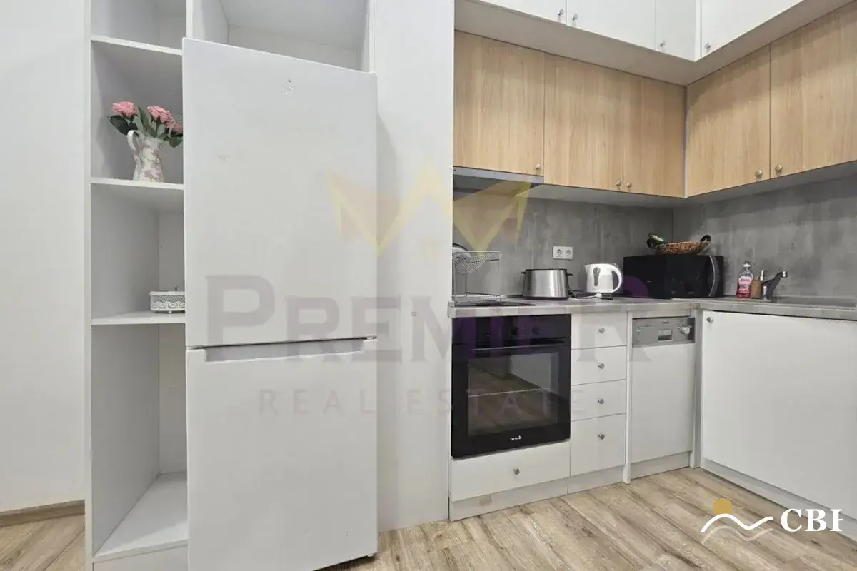 Apartment, 3-room, 100 m², in Varna. Photo 2 of 15. Varna, Black Sea, Bulgaria. Cheap Beach Holiday.