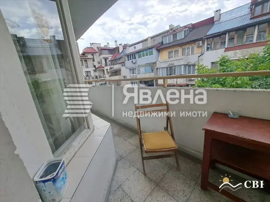 Apartment, 3-room, 80 m², in Varna. Photo 8 of 9. Varna, Black Sea, Bulgaria. Cheap Beach Holiday.