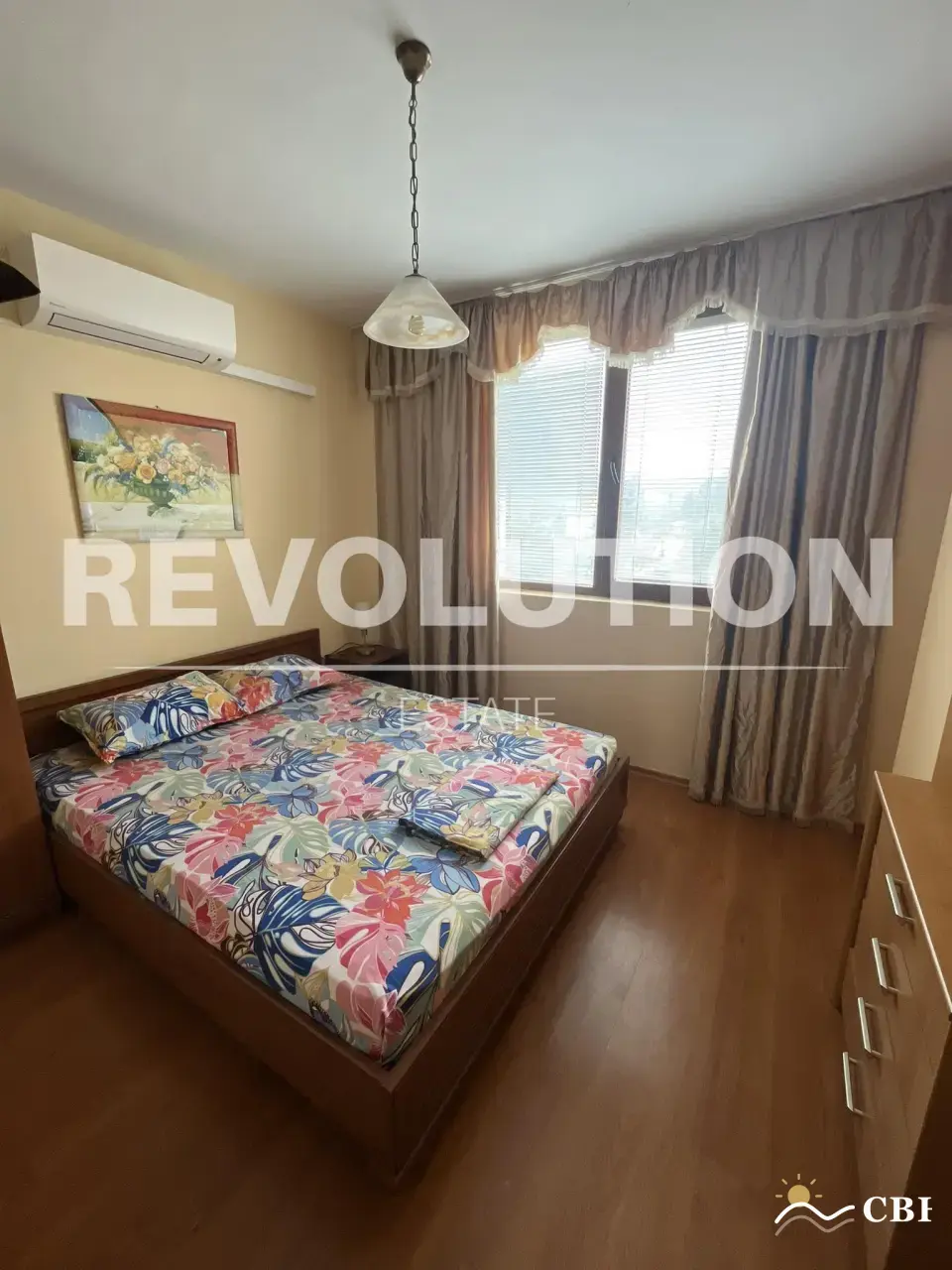 Apartment, 2-room, 60 m², in St. St. Konstantin and Elena. Photo 4 of 6. St. St. Konstantin and Elena, Black Sea, Bulgaria. Cheap Beach Holiday.