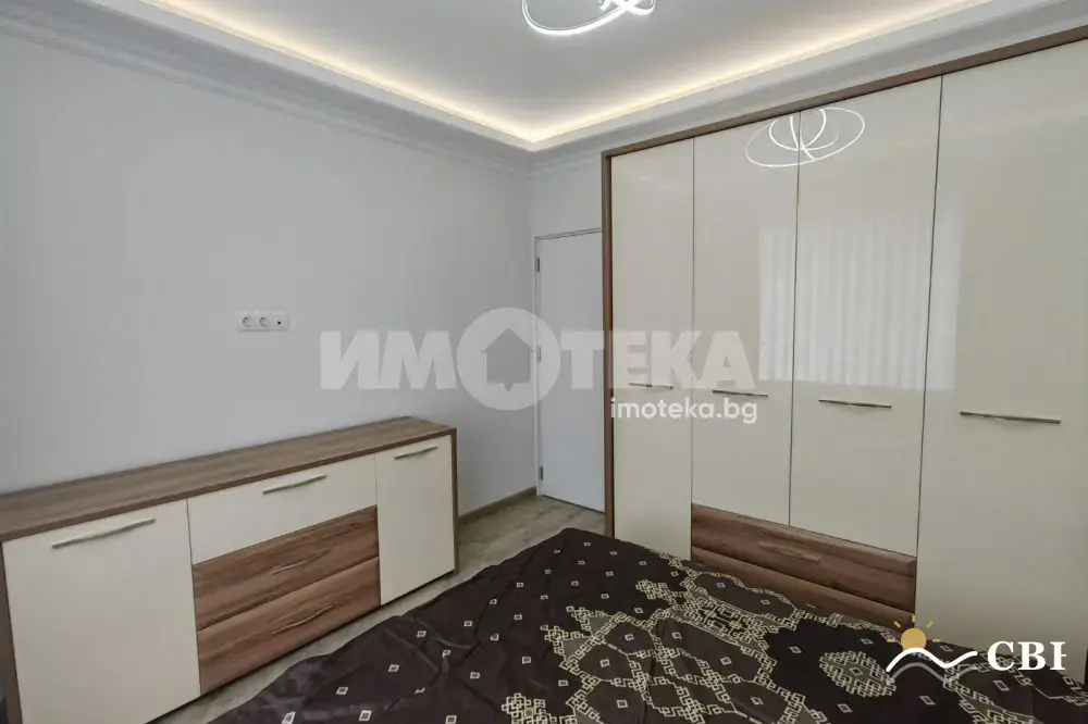 Apartment, 3-room, 92 m², in Varna. Photo 9 of 16. Varna, Black Sea, Bulgaria. Cheap Beach Holiday.
