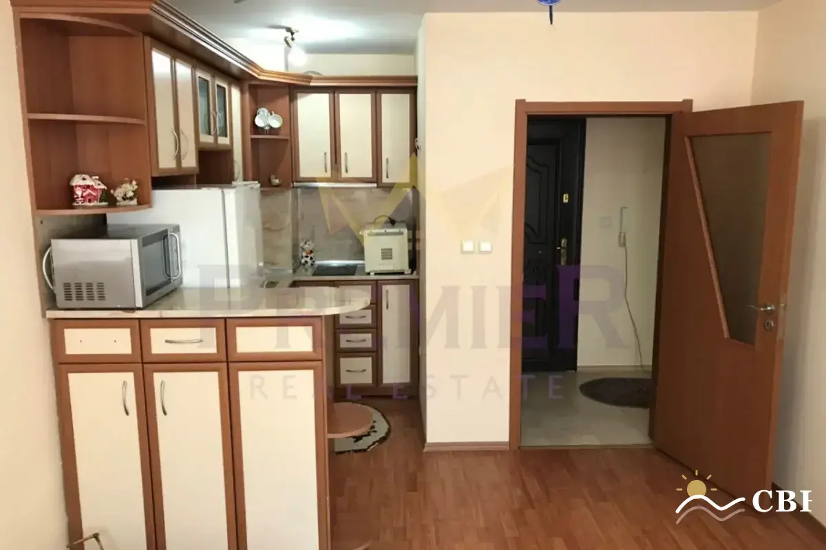 Apartment, 2-room, 65 m², in Varna. Photo 2 of 16. Varna, Black Sea, Bulgaria. Cheap Beach Holiday.