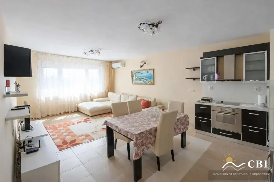 Apartment, 3-room, 102 m², in Varna. Photo 2 of 8. Varna, Black Sea, Bulgaria. Cheap Beach Holiday.