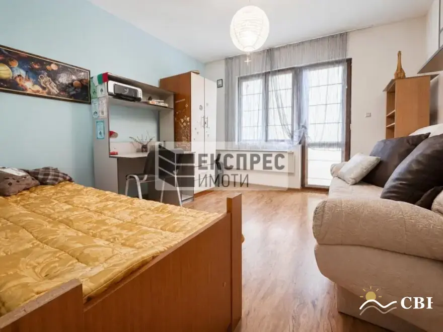 Apartment, 3-room, 85 m², in Varna. Photo 5 of 11. Varna, Black Sea, Bulgaria. Cheap Beach Holiday.