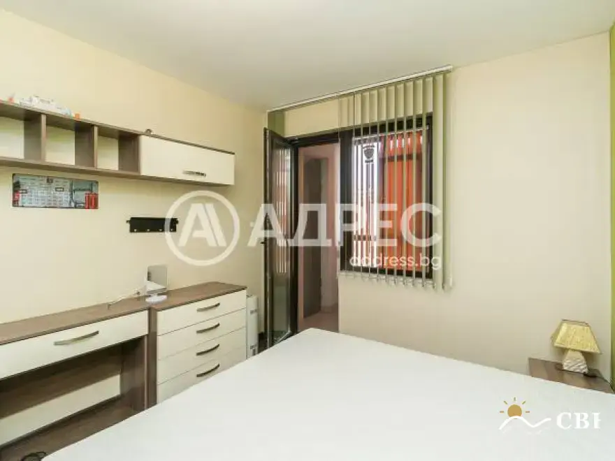 Apartment, 3-room, 130 m², in Varna. Photo 8 of 16. Varna, Black Sea, Bulgaria. Cheap Beach Holiday.