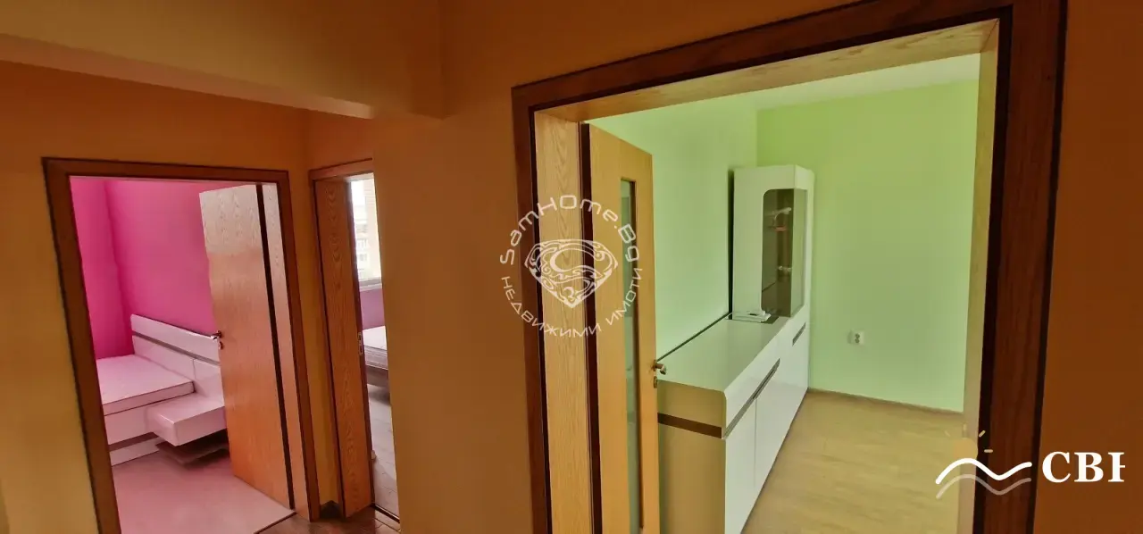 Apartment, 3-room, 100 m², in Varna. Photo 8 of 16. Varna, Black Sea, Bulgaria. Cheap Beach Holiday.