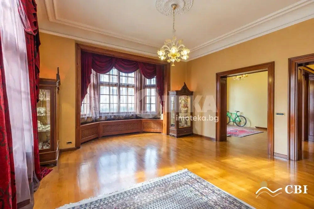 House, 1-room, 1029 m², in Varna. Photo 4 of 13. Varna, Black Sea, Bulgaria. Cheap Beach Holiday.