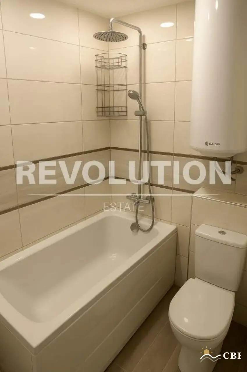 Apartment, 3-room, 90 m², in Varna. Photo 6 of 8. Varna, Black Sea, Bulgaria. Cheap Beach Holiday.