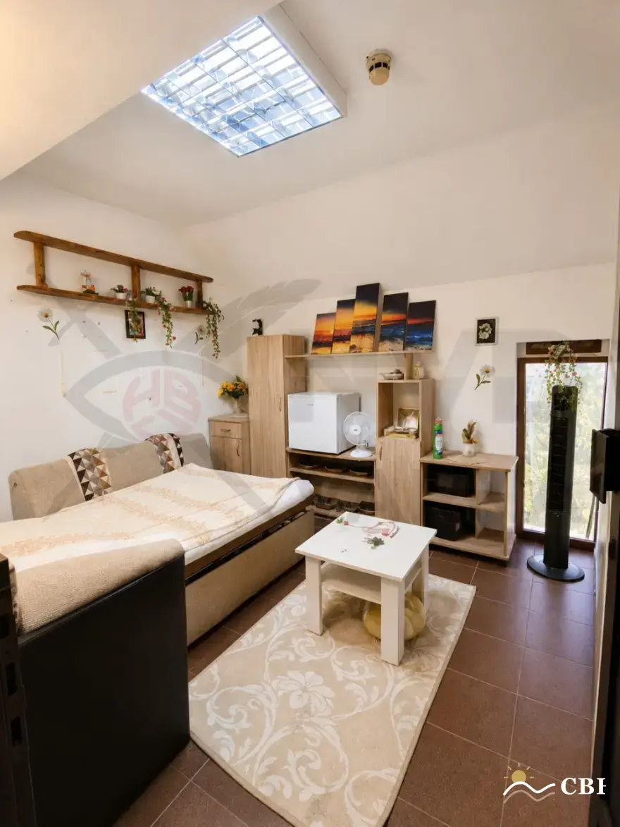 Apartment, 1-room, in Varna. Photo 1 of 4. Varna, Black Sea, Bulgaria. Cheap Beach Holiday.