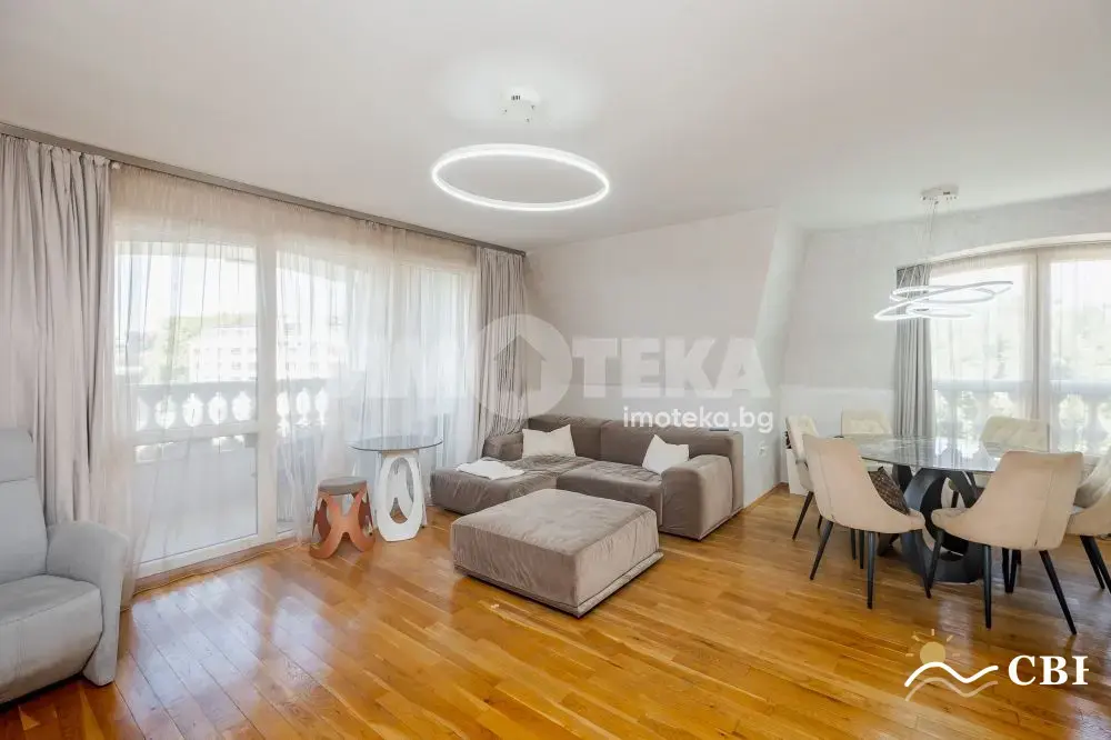 Apartment, 3-room, 108 m², in Varna. Photo 1 of 16. Varna, Black Sea, Bulgaria. Cheap Beach Holiday.