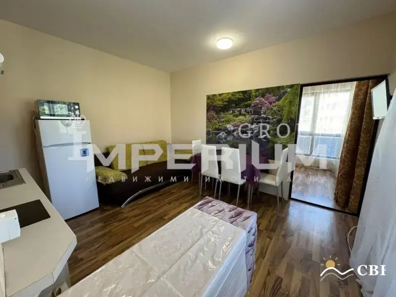 Apartment, 1-room, 248 m², in Varna. Photo 1 of 9. Varna, Black Sea, Bulgaria. Cheap Beach Holiday.