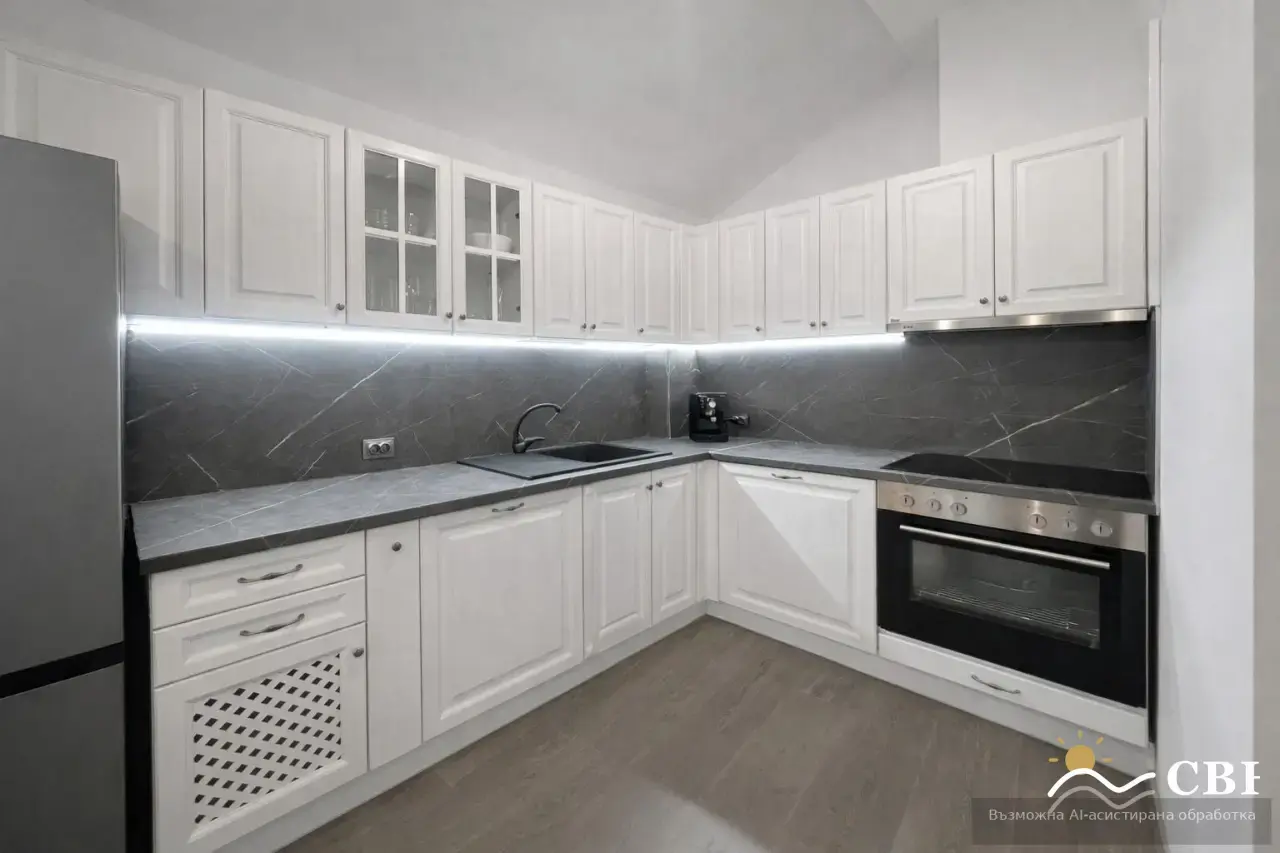 Apartment, 3-room, 100 m², in Varna. Photo 2 of 9. Varna, Black Sea, Bulgaria. Cheap Beach Holiday.