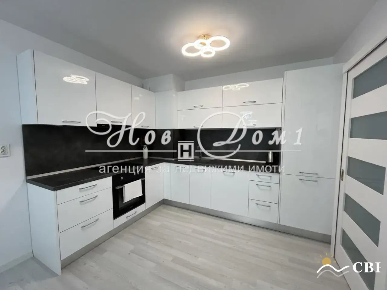 Apartment, 2-room, 65 m², in Varna. Photo 1 of 10. Varna, Black Sea, Bulgaria. Cheap Beach Holiday.