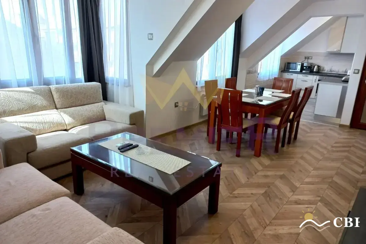 Apartment, 3-room, 100 m², in Varna. Photo 2 of 15. Varna, Black Sea, Bulgaria. Cheap Beach Holiday.