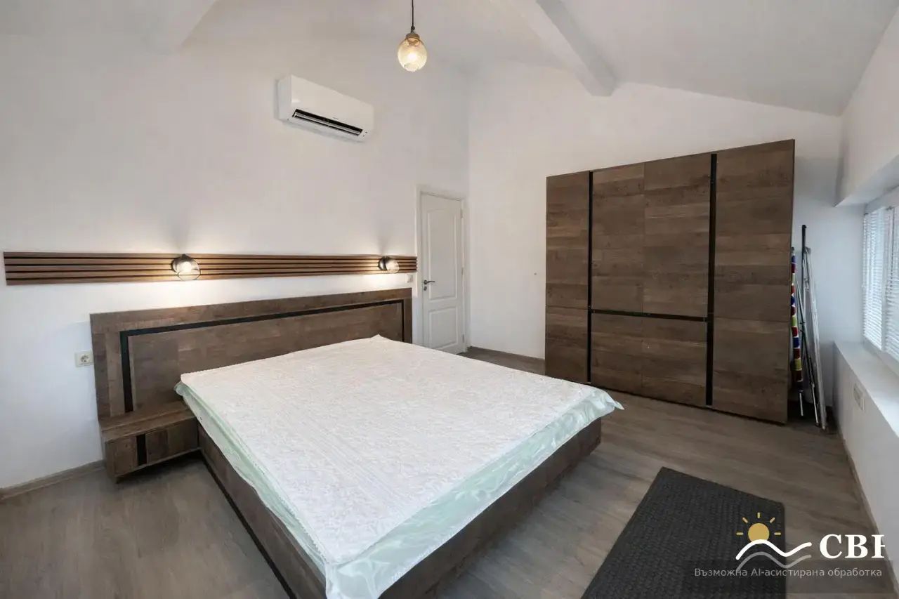 Apartment, 3-room, 100 m², in Varna. Photo 7 of 9. Varna, Black Sea, Bulgaria. Cheap Beach Holiday.