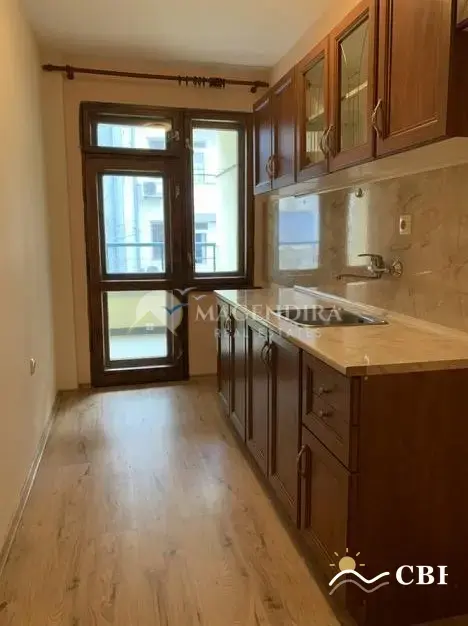 Apartment, 2-room, 40 m², in Burgas. Photo 5 of 13. Burgas, Black Sea, Bulgaria. Cheap Beach Holiday.