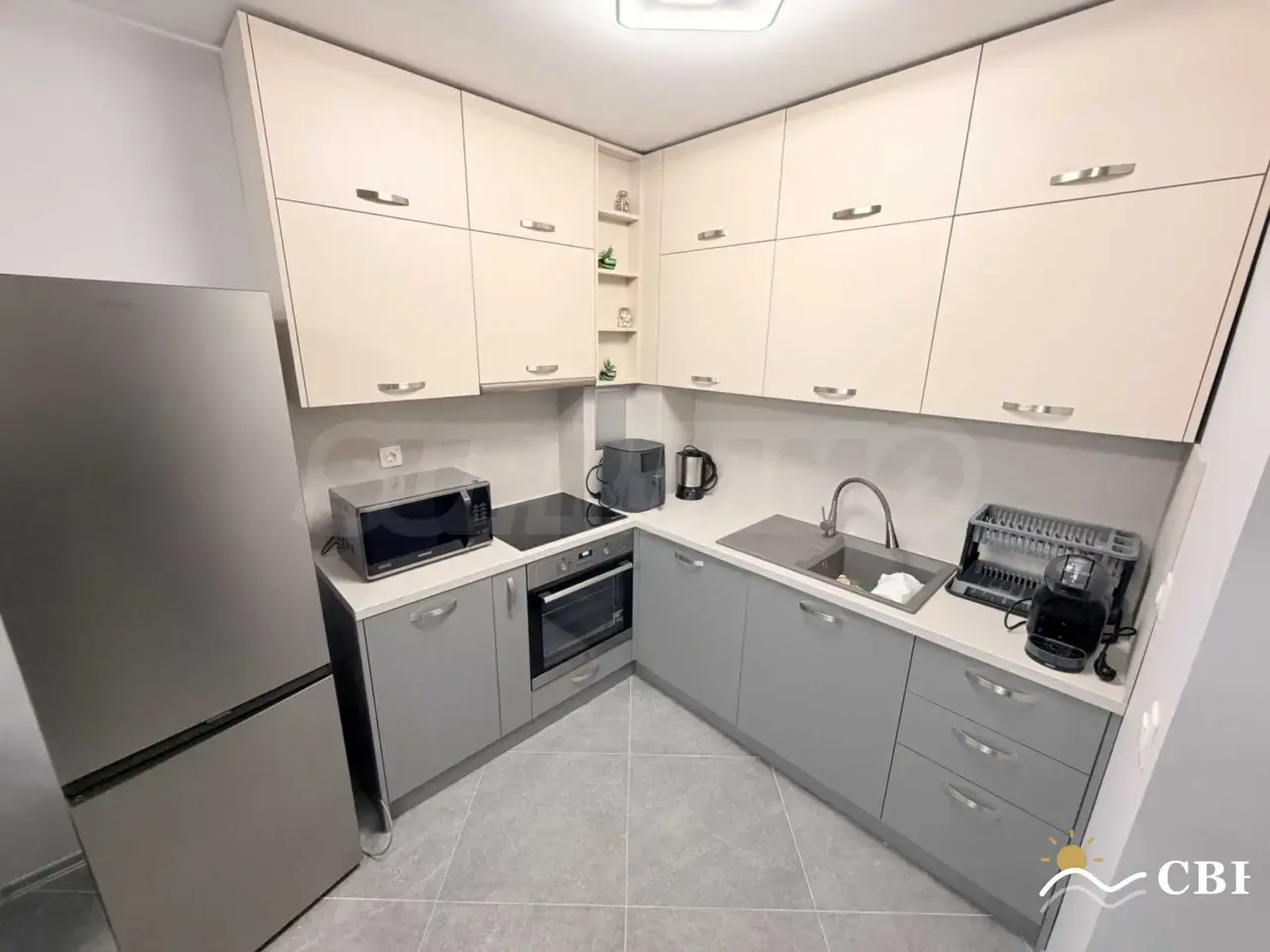 Apartment, 2-room, 75 m², in Burgas. Photo 4 of 16. Burgas, Black Sea, Bulgaria. Cheap Beach Holiday.