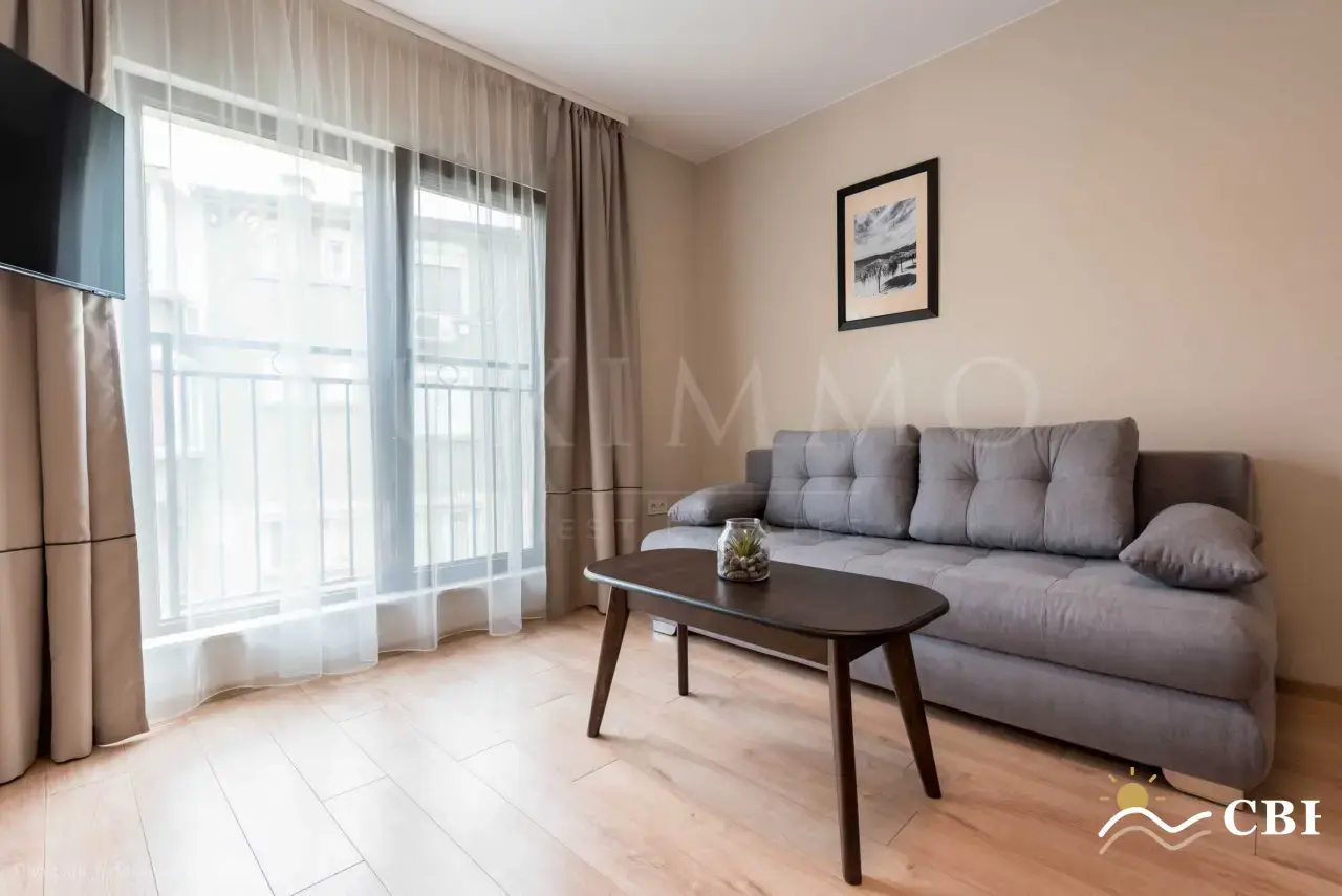 Apartment, 2-room, 65 m², in Varna. Photo 2 of 16. Varna, Black Sea, Bulgaria. Cheap Beach Holiday.