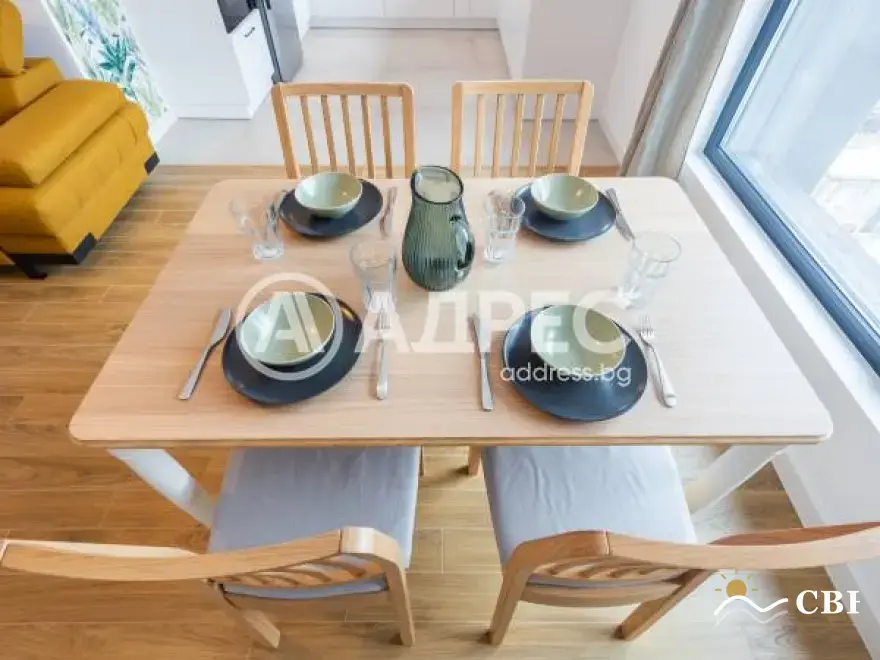 Apartment, 3-room, 90 m², in Varna. Photo 8 of 16. Varna, Black Sea, Bulgaria. Cheap Beach Holiday.