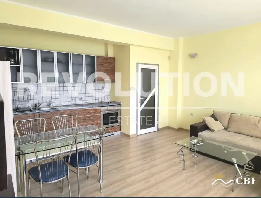 Apartment, 2-room, 58 m², in Varna. Photo 1 of 6. Varna, Black Sea, Bulgaria. Cheap Beach Holiday.