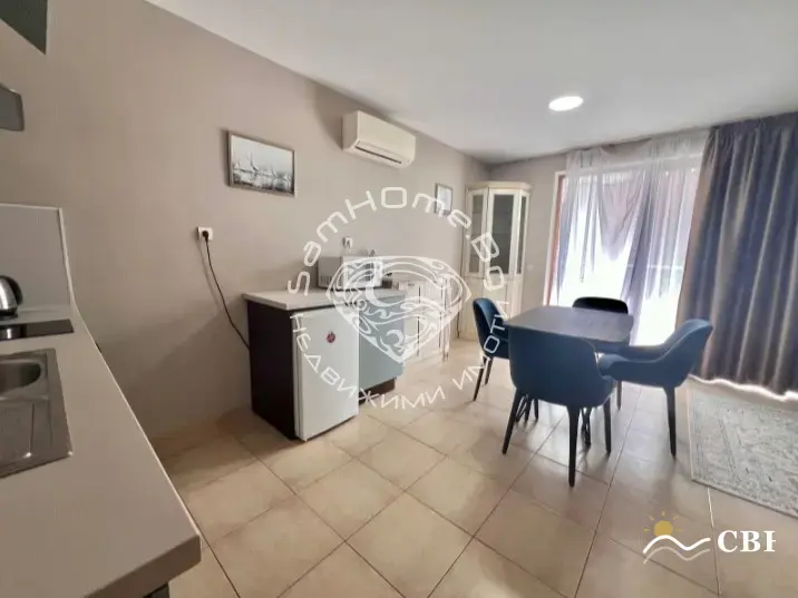 Apartment, 1-room, 75 m², in St. St. Konstantin and Elena. Photo 3 of 8. St. St. Konstantin and Elena, Black Sea, Bulgaria. Cheap Beach Holiday.