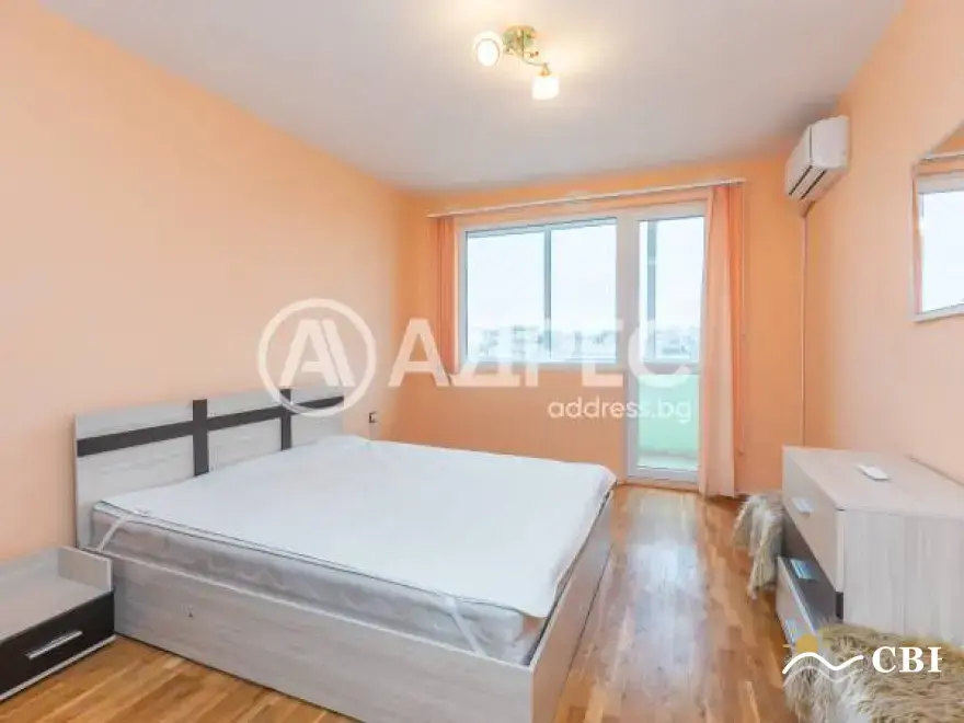 Apartment, 3-room, 61 m², in Varna. Photo 3 of 11. Varna, Black Sea, Bulgaria. Cheap Beach Holiday.