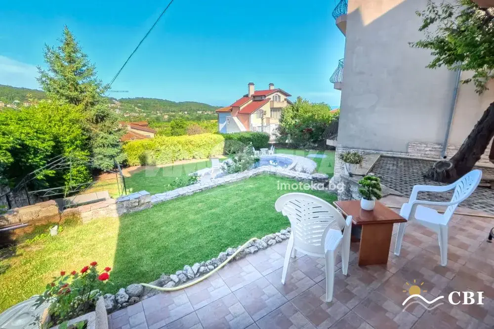 Apartment, 3-room, 156 m², in Vinitsa. Photo 4 of 14. Vinitsa, Black Sea, Bulgaria. Cheap Beach Holiday.