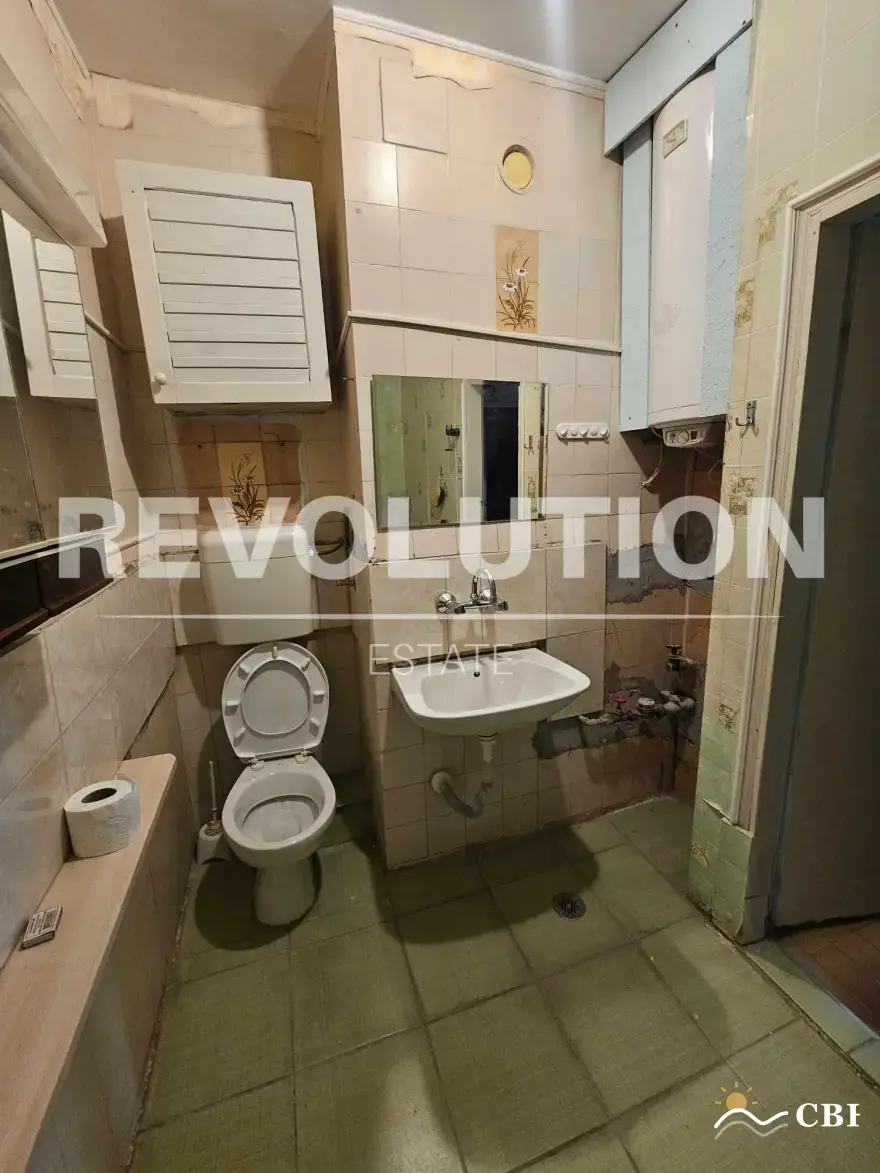 Apartment, 2-room, 58 m², in Varna. Photo 9 of 9. Varna, Black Sea, Bulgaria. Cheap Beach Holiday.